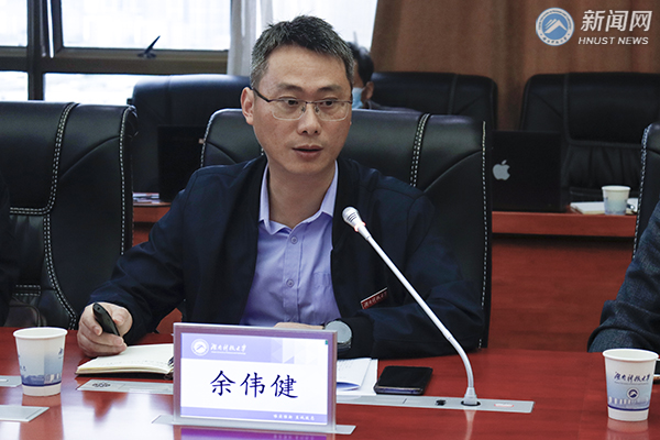 534e79c45a3d4e6e95d04358032f9a10.jpg 刘圆敏 (1).jpg