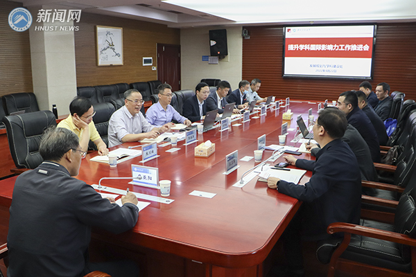 6645f9a61213451fada4d48322c6ee62.jpg 张梓硕1.jpg