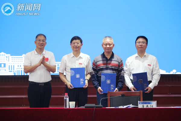 2d535eb26e5048bcbd1e918671aa1dbb.jpg 93ea0a4939ba417faa2c12a3414140eb.jpg