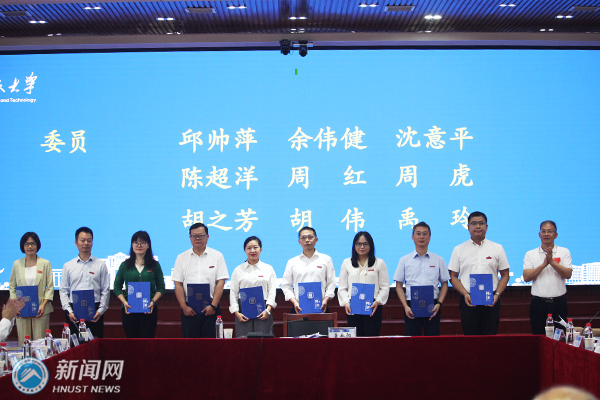 9f0e43f863de4230b17140be965587b4.jpg 9f0e43f863de4230b17140be965587b4.jpg