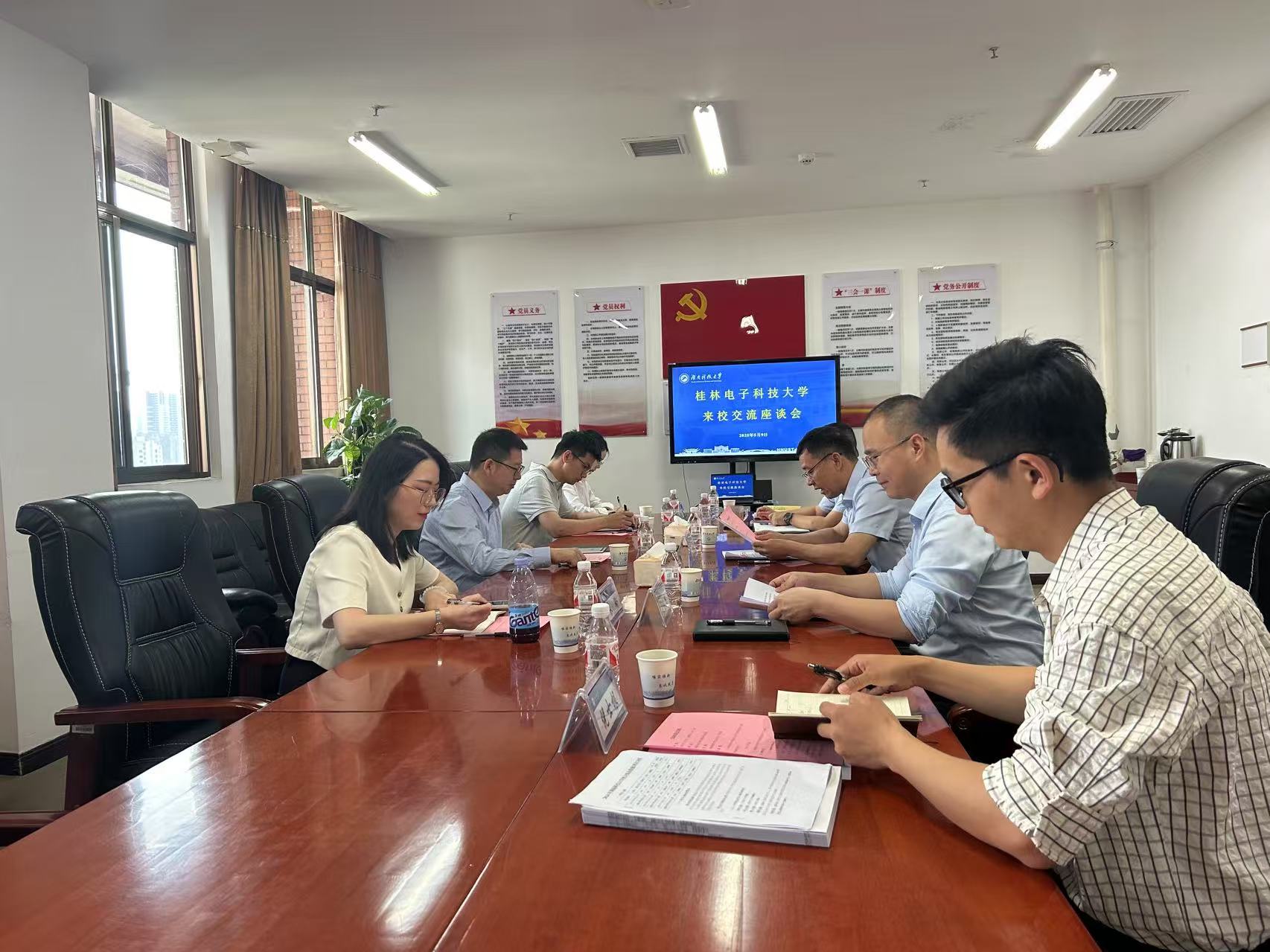 66a9c283d8d04b908208f27a65847dd8.jpg 222222.jpg